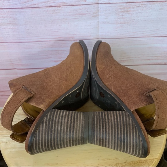 Lucky Brand Leather Slingback Heel Block Size7.5M - Picture 10 of 12